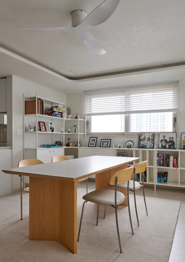 가족이 함께 할 수 있는 서재형 거실, 철산자이더헤리티지