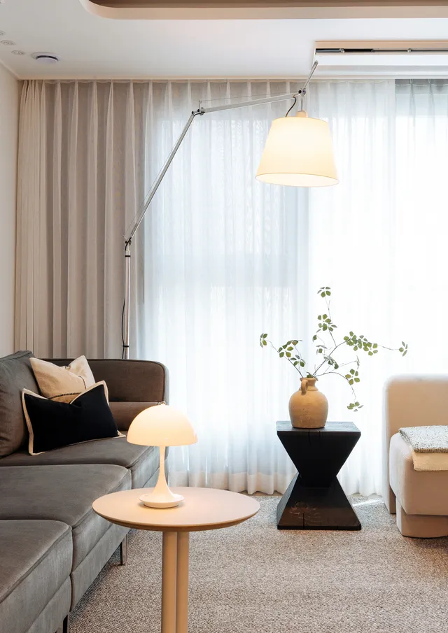 깔끔 심플에 포인트 약간, 부천 일루미스테이트 