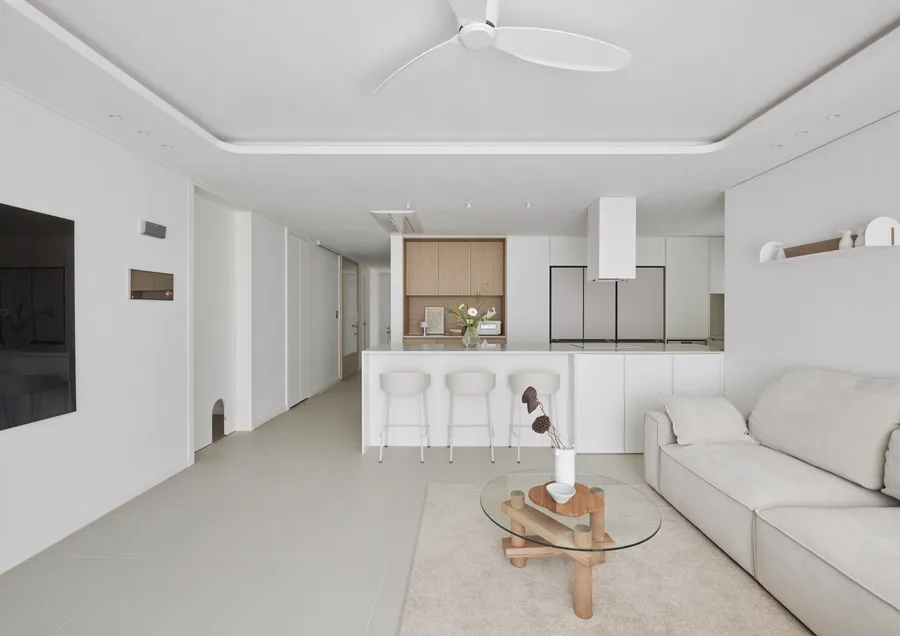 정석적인 화이트 우드, 서정 힐스테이트