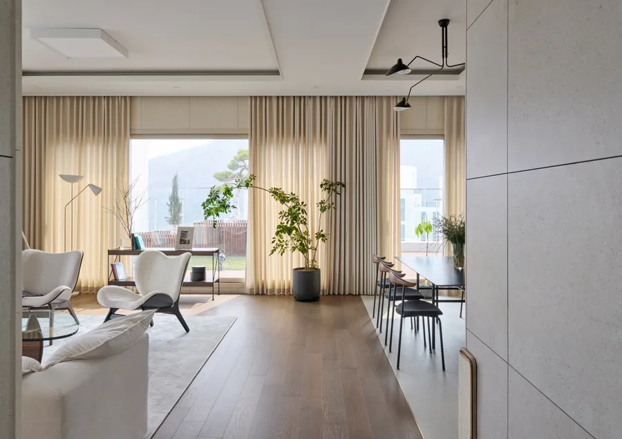 시선을 두는 곳마다 포인트가 있는, 디에이치퍼스티어