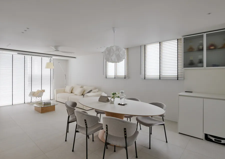 화이트모던에 우드 한스푼, 서희스타힐스