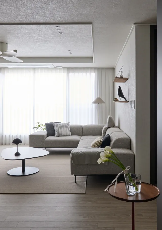 아늑한 뉴트럴톤에 고즈넉함 한방울, 센트레빌 르네블루 홈스타일링